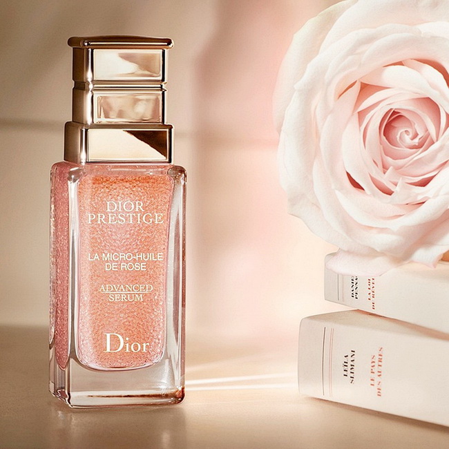 ٻҾ2 ͧԹ : Dior Prestige La Micro-Huile de Rose Advanced Serum Ҵͧ 10 ml. ԵԹٵ ˹ҹЪѺѹͧ⺷͡ §á֡Ҽ٢ ҡҧͧ 4 ѻ ֡Ҽŧ֧ 3 