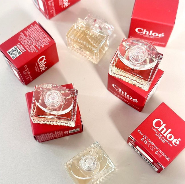 ٻҾ3 ͧԹ : Chloe LEau de Parfum Intense Ҵͧ 5 ml.  觻С¤繼˭ԧʹ ¡ҹͧʻСҺŧ ҹѺͺ蹨ҡФǹ 