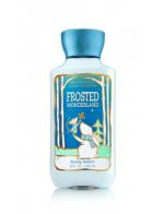Bath & Body Works Frosted Wonderland Shea & Vitamin E Body Lotion 236 ml. โลชั่นบำรุงผิวสุดพิเศษ มีกลิ่นหอมติดทนนาน และซึมซาบสู่ผิวอย่างรวดเร็ว กลิ่นหอมคาราเมล แอปเปิ้ล และดอกมะลิ ให้อารมณ์หอมสดชื่นคะ