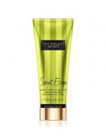 Victoria's Secret Secret Escape Fragrant Hand & Body Cream 200 ml.ครีมบำรุงผิวเข้มข้น กลิ่นดอกไม้หอมฟรีเซีย ฉีดแล้วจะให้กลิ่นหอมหวานไม่ฉุน ปลายๆกลิ่นจะมีกลิ่นผลไม้สดชื่น เหมาะกับสาวแอคทีฟที่ต้องการความหอมหวานคะ Victoria's Secret Secret Escape Fragrant Hand & Body Cream 200 ml.ครีมบำรุงผิวเข้มข้น กลิ่นดอกไม้หอมฟรีเซีย ฉีดแล้วจะให้กลิ่นหอมหวานไม่ฉุน ปลายๆกลิ่นจะมีกลิ่นผลไม้สดชื่น เหมาะกับสาวแอคทีฟที่ต้องการความหอมหวานคะ