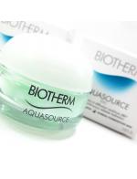 Biotherm Aquasource Gel 48h Continuous Release Hydration ขนาดทดลอง 15ml. มอยส์เจอร์ไรเซอร์เติมความชุ่มชื่นและน้ำหล่อเลี้ยงผิวในระดับลึกสูงสุด 5 ชั้นผิว (ชั้นในสุดของหนังกำพร้า) ชุ่มชื้นต่อเนื่องยาวนาน 24-48 ชั่วโมง พร้อมฟื้นบำรุงผิวเทียบเท่าน้ Biotherm Aquasource Gel 48h Continuous Release Hydration ขนาดทดลอง 15ml. มอยส์เจอร์ไรเซอร์เติมความชุ่มชื่นและน้ำหล่อเลี้ยงผิวในระดับลึกสูงสุด 5 ชั้นผิว (ชั้นในสุดของหนังกำพร้า) ชุ่มชื้นต่อเนื่องยาวนาน 24-48 ชั่วโมง พร้อมฟื้นบำรุงผิวเทียบเท่าน้