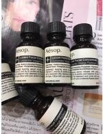 Aesop Lucent Facial Concentrate ขนาดทดลอง 15ml. เซรั่มให้ความชุ่มชื้นสูตรเข้มข้น เหมาะสำหรับผิวทุกประเภท เนื้อเซรั่มบางเบา ช่วยปลอบประโลมและฟื้นบำรุงและปรับสมดุลแก่ผิว เซรั่มเนื่อบางเบา ไม่เหนียวเหนอะหนะ สามารถใช้เป็นผลิตภัณฑ์ชิ้นเดี่ยวที่ให้ค Aesop Lucent Facial Concentrate ขนาดทดลอง 15ml. เซรั่มให้ความชุ่มชื้นสูตรเข้มข้น เหมาะสำหรับผิวทุกประเภท เนื้อเซรั่มบางเบา ช่วยปลอบประโลมและฟื้นบำรุงและปรับสมดุลแก่ผิว เซรั่มเนื่อบางเบา ไม่เหนียวเหนอะหนะ สามารถใช้เป็นผลิตภัณฑ์ชิ้นเดี่ยวที่ให้ค