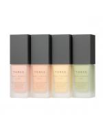 THREE Angelic Complexion Primer 30g. ไพรเมอร์เนื้อเบาโปร่งใสดุจฟิล์มบางๆบนผิว ทำหน้าที่เป็น control color ไปด้วยในตัว มอบผลลัพธ์สีผิวที่ดูโกลว์ กระจ่างใส เป็นธรรมชาติ ให้ผิวชุ่มชื่นด้วยออยล์ธรรมชาติ 6 ชนิด แต่ควบคุมความมันด้วย Oil-Control Powd THREE Angelic Complexion Primer 30g. ไพรเมอร์เนื้อเบาโปร่งใสดุจฟิล์มบางๆบนผิว ทำหน้าที่เป็น control color ไปด้วยในตัว มอบผลลัพธ์สีผิวที่ดูโกลว์ กระจ่างใส เป็นธรรมชาติ ให้ผิวชุ่มชื่นด้วยออยล์ธรรมชาติ 6 ชนิด แต่ควบคุมความมันด้วย Oil-Control Powd