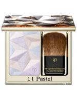 **พร้อมส่ง**Cle De Peau Beaute Rehausseur D'eclat Luminizing Face Enhancer #11 Pastel แป้งไฮไลต์สุดพิเศษนี้ใช้นวัตกรรมที่มีเทคโนโลยีในการจัดการกับแสงเพื่อทำให้โครงหน้าเด่นชัดและช่วยทำให้ผิวของคุณกระจ่างใส เพิ่มความงามตามธรรมชาติของผิวด้วยการ