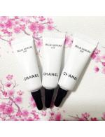 **พร้อมส่ง**Chanel Blue Serum Eye ขนาดทดลอง 3 ml. เซรั่มลดริ้วรอยรอบดวงตา เนื้อสัมผัสแบบเจลอันสดชื่นและบางเบา สูตรปรับปรุงใหม่สำหรับรับมือกับรอยบวมและความหมองคล้ำ ที่มีส่วนผสมอันอ่อนโยนสำหรับผิวรอบดวงตา ด้วยส่วนผสมอันเปี่ยมไปด้วยคอมเพล็กซ์เพื่อการต่อต้านร **พร้อมส่ง**Chanel Blue Serum Eye ขนาดทดลอง 3 ml. เซรั่มลดริ้วรอยรอบดวงตา เนื้อสัมผัสแบบเจลอันสดชื่นและบางเบา สูตรปรับปรุงใหม่สำหรับรับมือกับรอยบวมและความหมองคล้ำ ที่มีส่วนผสมอันอ่อนโยนสำหรับผิวรอบดวงตา ด้วยส่วนผสมอันเปี่ยมไปด้วยคอมเพล็กซ์เพื่อการต่อต้านร