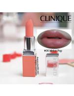 CLINIQUE Pop Lip Colour and Primer 05 Melon Pop 2.3g. (Orange Nude ) ลิปสติกรุ่นใหม่จาก Clinique เลยค่ะ มาในขนาดทดลอง สีโทนน้ำตาลเจือชมพูสวยมากก... ลิปรุ่นนี้จะให้เนื้อสัมผัสที่เบาสบายมาก แถมสีสันสดใส ติดทนนานค่ะ 