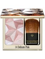 **พร้อมส่ง**Cle De Peau Beaute Rehausseur D'eclat Luminizing Face Enhancer #14 Delicate Pink 10 g. แป้งไฮไลท์ที่ต้องแสงเป็นประกายเงางามหรูหราดุจฝันเนื้อสัมผัสเข้มข้นคลี่ตัวลื่นเนียน เติมประกายแสงก่อความสดใสให้ผิวพรรณดูมีชีวิตชีวา
