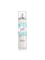 Bath & Body Works Magic in the Air Diamond Shimmer Mist 236 ml. สเปรย์น้ำหอมฉีดผิวกาย พิเศษ รุ่น Shimmer เมื่อฉีดลงบนตัว จะมีประกายวิบๆ ช่วยทำให้ผิวดูเปล่งประกายผ่องใส สำหรับสาวๆที่ชอบเปิดไหล่ หรือใส่แขนสั้น เป็นปลื้มกับสินค้ารุ่นนี Bath & Body Works Magic in the Air Diamond Shimmer Mist 236 ml. สเปรย์น้ำหอมฉีดผิวกาย พิเศษ รุ่น Shimmer เมื่อฉีดลงบนตัว จะมีประกายวิบๆ ช่วยทำให้ผิวดูเปล่งประกายผ่องใส สำหรับสาวๆที่ชอบเปิดไหล่ หรือใส่แขนสั้น เป็นปลื้มกับสินค้ารุ่นนี