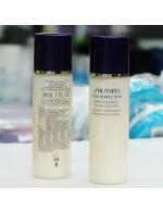 Shiseido Vital - Perfection White Revitalizing Emulsion Enriched ขนาดทดลอง 30 ml. อิมัลชั่นน้ำนมบำรุงผิว ที่ช่วยฟื้นบำรุงผิวจากความแห้งกร้านให้ผิวชุ่มชื่น และเสริมประสิทธิภาพการฟื้นบำรุงผิวจากริ้วรอยแห่งวัย ให้ผิวเนียนนุ่ม กระชับ มีความยืดหยุ่