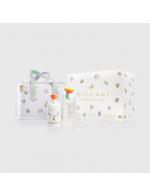 Bvlgari Petits et Mamans Gift Set 3 Items เซ็ตความหอมสำหรับผู้หญิง กลิ่นน่ารัก ผ่อนคลาย กลิ่นคล้ายแป้งเด็ก แต่ยังคงแฝงความหรูหรา รวมไว้ทั้งน้ำหอมขนาดปกติและบอดีโลชั่นกลิ่นหอม เหมาะสำหรับวันที่แสนสบาย ​มาพร้อมกระเป๋ารุ่นพิเศษสวยเอนกปร Bvlgari Petits et Mamans Gift Set 3 Items เซ็ตความหอมสำหรับผู้หญิง กลิ่นน่ารัก ผ่อนคลาย กลิ่นคล้ายแป้งเด็ก แต่ยังคงแฝงความหรูหรา รวมไว้ทั้งน้ำหอมขนาดปกติและบอดีโลชั่นกลิ่นหอม เหมาะสำหรับวันที่แสนสบาย ​มาพร้อมกระเป๋ารุ่นพิเศษสวยเอนกปร