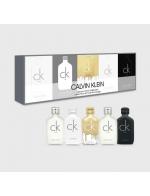 Calvin Klein CK House Miniatures Coffret คอลเล็คชั่นที่รวบรวมน้ำหอมยอดนิยมจาก Calvin Klein 4 กลิ่น 5 ชิ้น (CK One 2 ชิ้น)บรรจุรวมในเซ็ตหรูเหมาะสำหรับมอบเป็นของขวัญให้คนพิเศษ ขนาดน้ำหอมกะทัดรัด สะดวกต่อการพกพายามออกเดินทางท่องเที่ยวไปยังที่ต่าง Calvin Klein CK House Miniatures Coffret คอลเล็คชั่นที่รวบรวมน้ำหอมยอดนิยมจาก Calvin Klein 4 กลิ่น 5 ชิ้น (CK One 2 ชิ้น)บรรจุรวมในเซ็ตหรูเหมาะสำหรับมอบเป็นของขวัญให้คนพิเศษ ขนาดน้ำหอมกะทัดรัด สะดวกต่อการพกพายามออกเดินทางท่องเที่ยวไปยังที่ต่าง