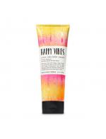Bath & Body Works Happy Vibes Ultra Shea Body Cream 226 g. ครีมบำรุงผิวสุดเข้มข้น มีกลิ่นหอมติดทนนาน ด้วยกลิ่นที่สื่อถึงความรู้สึกดีๆ รู้สึกสดชื่นเติมเต็มพลังในตัวคุณ ด้วยกลิ่นที่ผสมผสานความสดใสของส้มสีชมพู, ลูกแพร์, ฮันนี่ซัคเกอร์, และกล้ Bath & Body Works Happy Vibes Ultra Shea Body Cream 226 g. ครีมบำรุงผิวสุดเข้มข้น มีกลิ่นหอมติดทนนาน ด้วยกลิ่นที่สื่อถึงความรู้สึกดีๆ รู้สึกสดชื่นเติมเต็มพลังในตัวคุณ ด้วยกลิ่นที่ผสมผสานความสดใสของส้มสีชมพู, ลูกแพร์, ฮันนี่ซัคเกอร์, และกล้