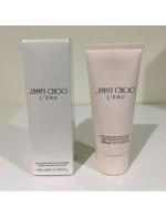 Jimmy Choo L'eau Parfum Pour Le Corps Perfumed Body Lotion 100 ml. โลชั่นกลิ่นน้ำหอม บำรุงผิวให้ชุ่มชื่น ไม่แห้งกร้าน กลิ่นหอมหวานสไตล์ แนวฟลอรัล เพิ่มเสน่ห์ให้ผิวกาย กลิ่นแสนยวนเย้าในตระกูล ฟรุตตี้ ฟลอรัลด้วยความสดชื่นมีชีวิตชีวาตามแบบหญิง Jimmy Choo L'eau Parfum Pour Le Corps Perfumed Body Lotion 100 ml. โลชั่นกลิ่นน้ำหอม บำรุงผิวให้ชุ่มชื่น ไม่แห้งกร้าน กลิ่นหอมหวานสไตล์ แนวฟลอรัล เพิ่มเสน่ห์ให้ผิวกาย กลิ่นแสนยวนเย้าในตระกูล ฟรุตตี้ ฟลอรัลด้วยความสดชื่นมีชีวิตชีวาตามแบบหญิง