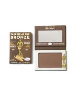 The Balm Take Home the Bronze 7.08 g. สี Greg (Graam E) บรอนเซอร์ใหม่ล่าสุดจาก theBalm ออกแบบมาโดยหลีกเลี่ยงอันเดอร์โทนส้ม เนื้อแมท ปัดแล้วดูเป็นธรรมชาติมากๆ ทำให้ไม่ว่าจะบรอนบริเวณหน้าผากหรือแก้มก็จะได้ลุคบ่มแดด ผิวสีทอง สวยสุขภาพดีอย่างแน่นอ The Balm Take Home the Bronze 7.08 g. สี Greg (Graam E) บรอนเซอร์ใหม่ล่าสุดจาก theBalm ออกแบบมาโดยหลีกเลี่ยงอันเดอร์โทนส้ม เนื้อแมท ปัดแล้วดูเป็นธรรมชาติมากๆ ทำให้ไม่ว่าจะบรอนบริเวณหน้าผากหรือแก้มก็จะได้ลุคบ่มแดด ผิวสีทอง สวยสุขภาพดีอย่างแน่นอ