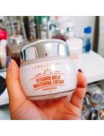 Labelyoung Vitamin Milk Whitening Cream 55 g. ครีมหน้าสด ไอเท็มที่หนุ่ม-สาว เกาหลีกำลังนิยมในขณะนี้ ครีมน้ำนมเข้มข้น มีส่วนผสมของวิตามินและไวท์เทนนิ่งให้ความชุ่มชื่นและเพิ่มความขาวกระจ่างใสได้อย่างเป็นธรรมชาติ พร้อมช่วยลดเลือนจุดด่างดำ กักเก็บ Labelyoung Vitamin Milk Whitening Cream 55 g. ครีมหน้าสด ไอเท็มที่หนุ่ม-สาว เกาหลีกำลังนิยมในขณะนี้ ครีมน้ำนมเข้มข้น มีส่วนผสมของวิตามินและไวท์เทนนิ่งให้ความชุ่มชื่นและเพิ่มความขาวกระจ่างใสได้อย่างเป็นธรรมชาติ พร้อมช่วยลดเลือนจุดด่างดำ กักเก็บ