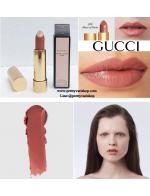 Gucci Rouge A Levres Satin Lip Colour สี200 Blaze of Noon 3.5 g ลิปเนื้อสัมผัสแบบครีมมี่ซาตินทาง่ายลื่นไปกับปาก ไม่มีแห้งตกร่อง สีส้มนู้ดอมน้ำตาล สีสุภาพ สวยดูธรรมชาติมากๆ ทาแล้วดูวินเทจนิดๆคนปากแห้งต้องเลิฟรุ่นนี้มากๆ เพราะสามารถหยิบมาเติมได้เรื่อยๆ โดยไ Gucci Rouge A Levres Satin Lip Colour สี200 Blaze of Noon 3.5 g ลิปเนื้อสัมผัสแบบครีมมี่ซาตินทาง่ายลื่นไปกับปาก ไม่มีแห้งตกร่อง สีส้มนู้ดอมน้ำตาล สีสุภาพ สวยดูธรรมชาติมากๆ ทาแล้วดูวินเทจนิดๆคนปากแห้งต้องเลิฟรุ่นนี้มากๆ เพราะสามารถหยิบมาเติมได้เรื่อยๆ โดยไ