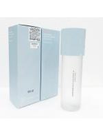 Laneige Water Bank Blue Hyaluronic Essence Toner for Normal to Dry Skin 160 ml.โทนเนอร์เอสเซนส์สำหรับผิวปกติถึงผิวแห้ง ที่ให้ความชุ่มชื้นอย่างเข้มข้น ที่ช่วยทำความสะอาดสิ่งสกปรกตกค้างบนผิวหน้าอย่างอ่อนโยนโดยไม่ทำร้ายผิวหน้า พร้อมทั้งช่วยปรับสภาพผิวให้เรีย Laneige Water Bank Blue Hyaluronic Essence Toner for Normal to Dry Skin 160 ml.โทนเนอร์เอสเซนส์สำหรับผิวปกติถึงผิวแห้ง ที่ให้ความชุ่มชื้นอย่างเข้มข้น ที่ช่วยทำความสะอาดสิ่งสกปรกตกค้างบนผิวหน้าอย่างอ่อนโยนโดยไม่ทำร้ายผิวหน้า พร้อมทั้งช่วยปรับสภาพผิวให้เรีย