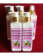 โลชั่นมะหาดกันแดดผสมกลูต้า SPF 50/PA++ ขวดใหญ่ขนาด 240 ml. โลชั่นกันแดดเนื้อบางเบาที่มีสารกันแดด SPF 50 และกลูต้าบำรุงผิวให้ขาวใสได้อย่างใจ เป็นตัวใหม่ที่ขายดีมากๆคะ โลชั่นมะหาดกันแดดผสมกลูต้า SPF 50/PA++ ขวดใหญ่ขนาด 240 ml. โลชั่นกันแดดเนื้อบางเบาที่มีสารกันแดด SPF 50 และกลูต้าบำรุงผิวให้ขาวใสได้อย่างใจ เป็นตัวใหม่ที่ขายดีมากๆคะ